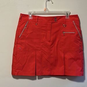 EXCELLENT CONDITION GG BLUE BOCA WOMEN’S 8 RED PLEATED GOLF/TENNIS SKIRT/SKORT